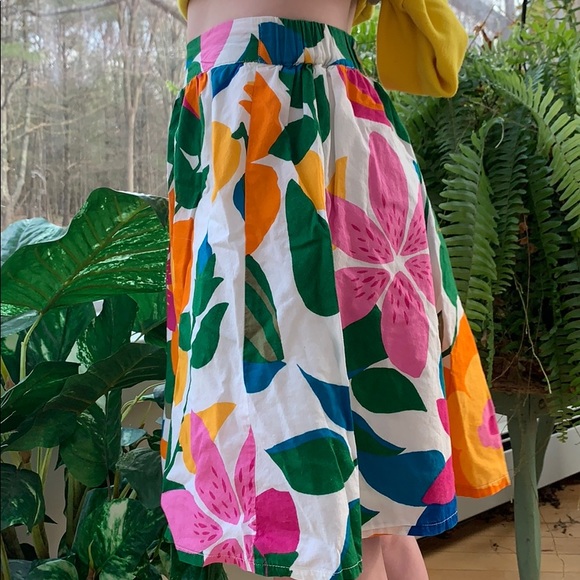 Crazy 8 Mini Skirt, Floral Skirt, Bold Flowers Skirt, Colorful Skirt - Picture 4 of 8